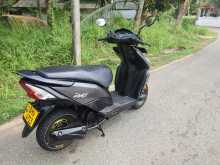 https://riyasewana.com/uploads/honda-dio-2014473613523.jpg