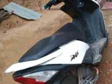 https://riyasewana.com/uploads/honda-dio-2015-17554224723.jpg
