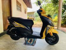 https://riyasewana.com/uploads/honda-dio-2015104724411.jpg