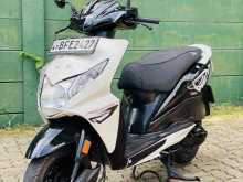 https://riyasewana.com/uploads/honda-dio-2015261822783.jpg