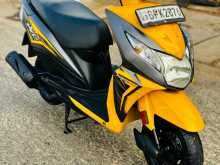 Honda Dio 2017 Motorbike