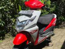 Honda Dio 2017 Motorbike