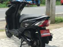https://riyasewana.com/uploads/honda-dio-201754341165.jpg