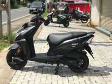 https://riyasewana.com/uploads/honda-dio-201754341743.jpg