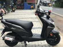 https://riyasewana.com/uploads/honda-dio-201754341784.jpg