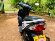 https://riyasewana.com/uploads/honda-dio-2018-713125719762.jpg