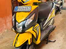 https://riyasewana.com/uploads/honda-dio-2018-713420713992.jpg
