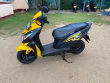 https://riyasewana.com/uploads/honda-dio-2019-12045254152.jpg