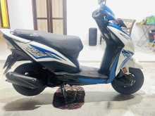 https://riyasewana.com/uploads/honda-dio-2019-221470322263.jpg