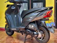 https://riyasewana.com/uploads/honda-dio-2019-2812322713104.jpg