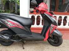 https://riyasewana.com/uploads/honda-dio-208523613303.jpg