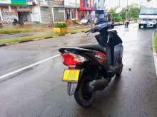 https://riyasewana.com/uploads/honda-dio-20943354133.jpg