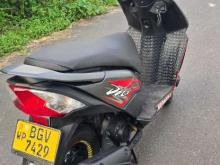 https://riyasewana.com/uploads/honda-dio-20959396173.jpg