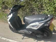https://riyasewana.com/uploads/honda-dio-210112422902.jpg