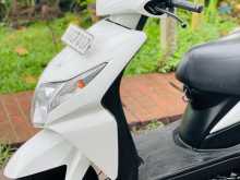 https://riyasewana.com/uploads/honda-dio-21036521953.jpg