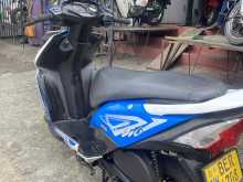 https://riyasewana.com/uploads/honda-dio-210372622653.jpg