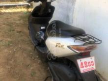 https://riyasewana.com/uploads/honda-dio-211107141390353.jpg