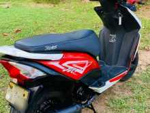 https://riyasewana.com/uploads/honda-dio-211108284493.jpg