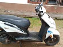 Honda DIO 2013 Motorbike