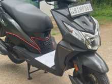 https://riyasewana.com/uploads/honda-dio-2112363713463.jpg