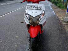 Honda DIO 2016 Motorbike