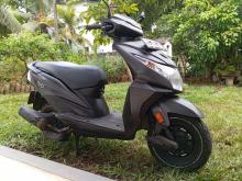 https://riyasewana.com/uploads/honda-dio-2115154819584.jpg