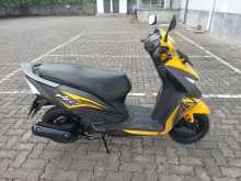 https://riyasewana.com/uploads/honda-dio-211516394812.jpg