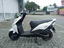 https://riyasewana.com/uploads/honda-dio-211526394062.jpg