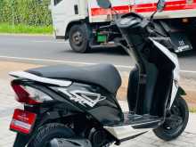 https://riyasewana.com/uploads/honda-dio-21154391966.jpg