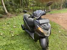 https://riyasewana.com/uploads/honda-dio-2116060222352.jpg