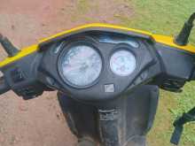 https://riyasewana.com/uploads/honda-dio-2117002413634.jpg