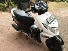 https://riyasewana.com/uploads/honda-dio-2117435513833.jpg