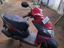 https://riyasewana.com/uploads/honda-dio-2118171813203.jpg
