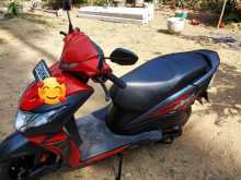 https://riyasewana.com/uploads/honda-dio-2118225713512.jpg