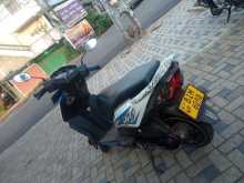 https://riyasewana.com/uploads/honda-dio-211911124472.jpg