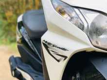 https://riyasewana.com/uploads/honda-dio-21429034823.jpg