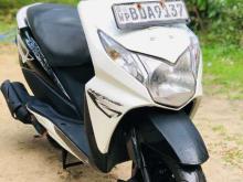 https://riyasewana.com/uploads/honda-dio-21431306314.jpg