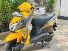 https://riyasewana.com/uploads/honda-dio-215053922552.jpg