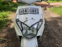 https://riyasewana.com/uploads/honda-dio-215442913212.jpg