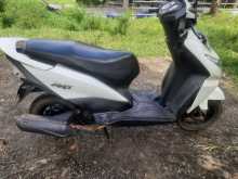 https://riyasewana.com/uploads/honda-dio-215442913324.jpg