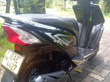 https://riyasewana.com/uploads/honda-dio-21606396695.jpg