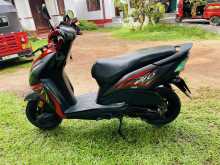 https://riyasewana.com/uploads/honda-dio-216493922753.jpg