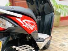 https://riyasewana.com/uploads/honda-dio-218080722072.jpg