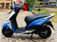 https://riyasewana.com/uploads/honda-dio-218232413824.jpg