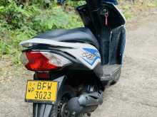 https://riyasewana.com/uploads/honda-dio-219122722843.jpg