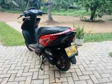 https://riyasewana.com/uploads/honda-dio-219531022763.jpg