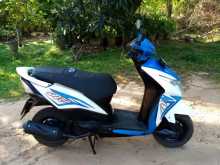 https://riyasewana.com/uploads/honda-dio-219583913793.jpg