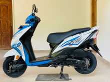 https://riyasewana.com/uploads/honda-dio-220090713012.jpg