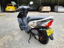 https://riyasewana.com/uploads/honda-dio-220371613103.jpg
