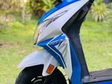 https://riyasewana.com/uploads/honda-dio-220391413314.jpg